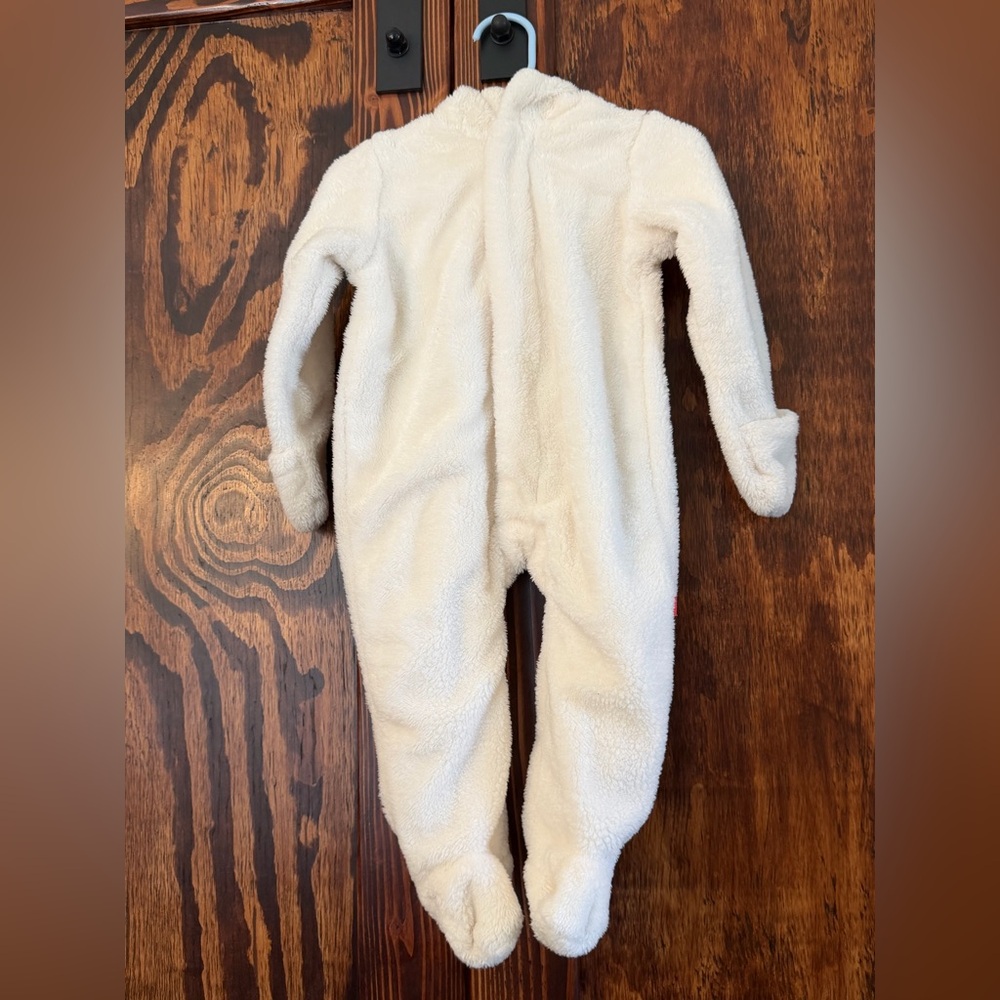 Magnetic me snowsuit pram